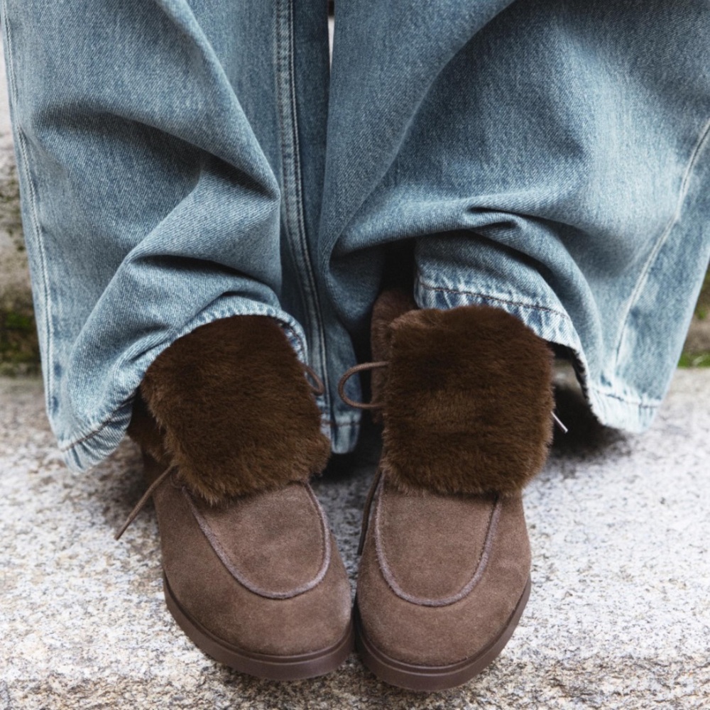 Faux fur flat ankle boots ZARA